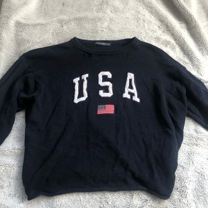 Brandy Melville USA Sweatshirt